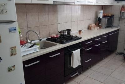 ZONA INDUSTRIALA -SPATIU COMERCIAL - 25
