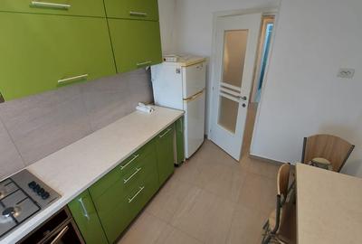 Apartament cu 2 camere decomandat în Bd. Independenței - 9