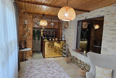 Casă individuală cu 6 camere cu Teren 600 Mp în Km 5 - 19