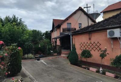 Casă cu 7 camere cu Teren 777 Mp în Chișineu-Criș - 4