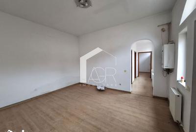 Casă cu 4 camere cu Teren 234 Mp în Transilvaniei - 10