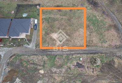 Teren Construcții intravilan de 700 mp, în Sud - 2