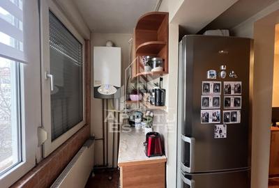 DE VÂNZARE Apartament 2 camere lângă parc - 3