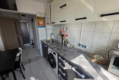 Apartament cu 2 camere semidecomandat, mobilat în Titan - 5