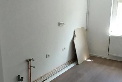 Apartament cu 2 camere semidecomandat în Central - 8