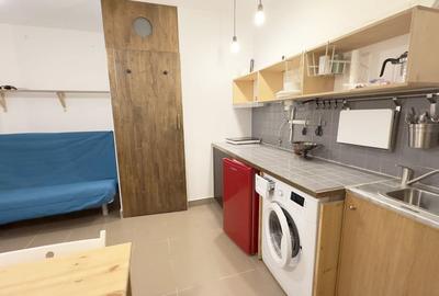 Garsoniera cocheta in Cotroceni - mica, vesela si gata de mutat! - 1