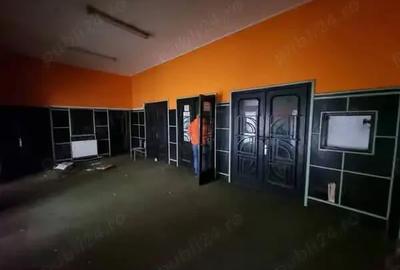 Spațiu comercial, de 2,300 mp, în Central - 6