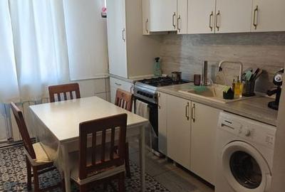 Apartament cu 3 camere decomandat în Decebal - 2