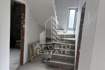 Apartament cu 3 camere decomandat în Ghiroda - 1