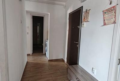 Apartament cu 3 camere decomandat în Hotvon - 5