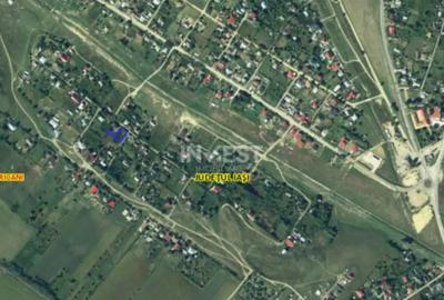 Teren de 700 mp, în Central - 2