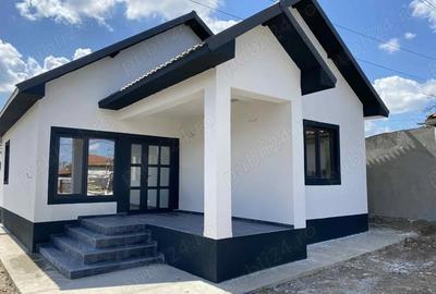 Casă individuală cu 4 camere cu Canalizare în Nord - 4