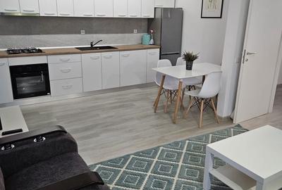 Apartament cu 2 camere decomandat în Central - 1