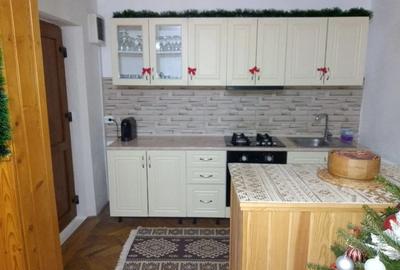 Casa pretabila agroturism, pensiune , casa de vacanta , azil batrani , teren intravilan 5100 MP - 1