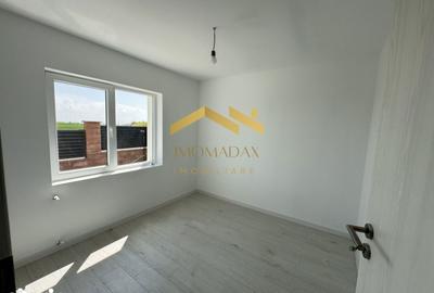 Casă cu 5 camere cu Teren 400 Mp în Bucovăț - 12