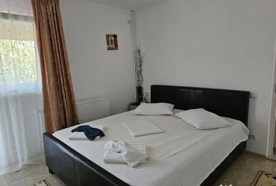 Casă cu 6 camere cu Teren 496 Mp în Central - 12