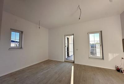 Casa individuala + garaj/apartament - 7