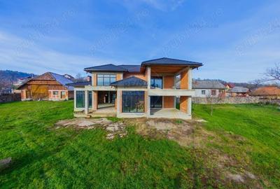 Casă cu 5 camere în Gârdani - 8