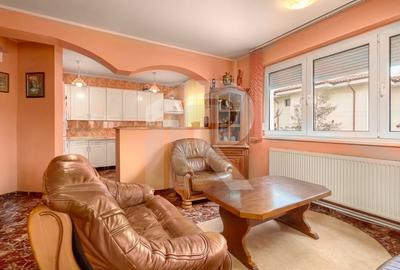 Casă individuală cu 9 camere cu Canalizare în Bucureștii Noi - 13