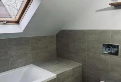 Casă cu 5 camere cu Teren 300 Mp în Rădăuți - 2