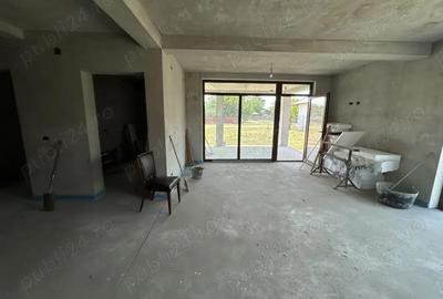 Casă cu 5 camere în Livada - 11