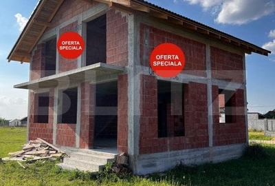 CASA DE VANZARE LA ROSU IN CIHEI, STRADA INCHISA,ZONA LINISTITA