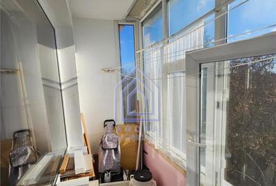 Apartament central, langa Scoala Generala nr. 1 si Colegiul - 5