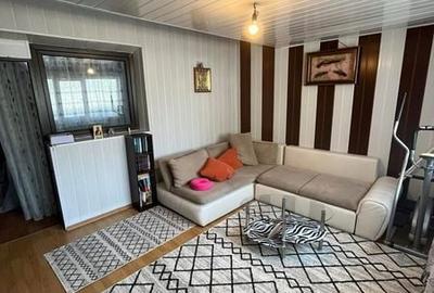 Apartament cu 3 camere decomandat în Țiglina 1 - 7