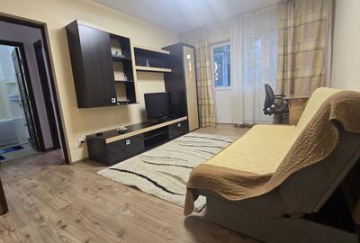 Apartament cu 2 camere semidecomandat în Crâng - 1