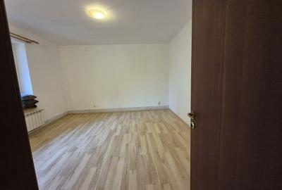 Apartament cu 2 camere semidecomandat în 1 Mai - 4