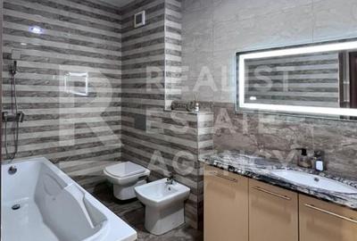 Apartament cu 3 camere – 13 Decembrie,  Coresi la 5 minute pe jos. - 13