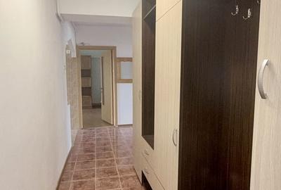 Apartament cu 3 camere în Ostroveni - 4