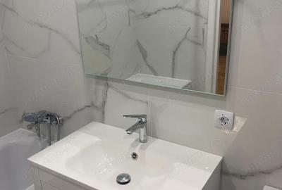 Garsonieră decomandată în Lipovei