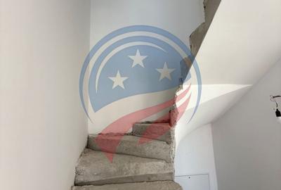 Casă cu 4 camere în Central - 10