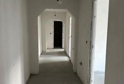 Apartament cu 3 camere decomandat în Central - 5