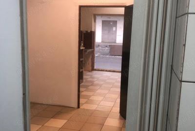 VAND Inchiriez spatiu comercial, PIATA GRIVITEI, 33 mp pe nivel - 1