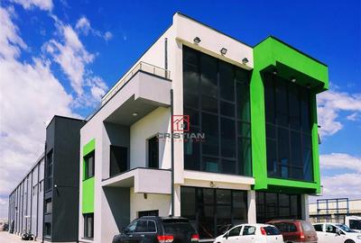 Spațiu comercial, de 1,950 mp, în Central - 1