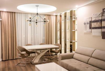 Apartament cu 3 camere decomandat în Central