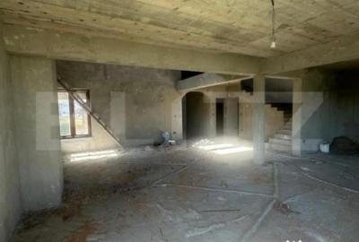 Casă cu 7 camere cu Teren 2600 Mp în Rădăuți - 17