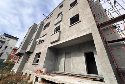 Vanzare imobil CONSOLIDAT pretabil Clinica / Spatii cazare / Birouri / Apartamen - 4