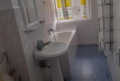 Apartament cu 2 camere decomandat în Cornișa - 6