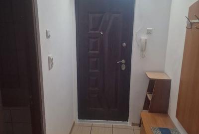 Garsonieră în Calarași 4 - 5