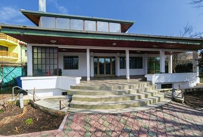 Casă individuală cu 5 camere cu Canalizare în Central - 4