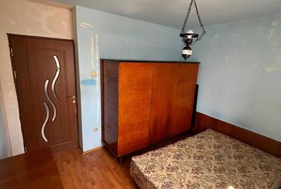 Apartament cu 4 camere decomandat în Teiu - 7