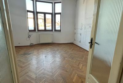 Apartament cu 4 camere semidecomandat în Calea Călărașilor - 17