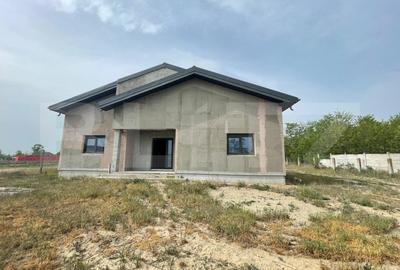 Casă individuală cu 4 camere cu Teren 1000 Mp în Exterior Sud - 2