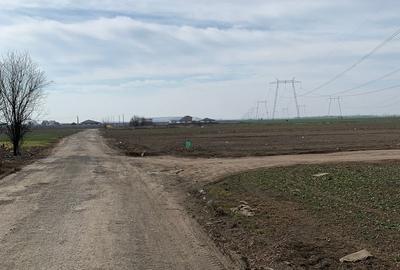 Comuna Berceni teren investitie, acces direct din bulevardul principal - 5