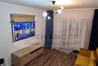 Apartament lux 3 camere Pacurari - 650 euro - 2