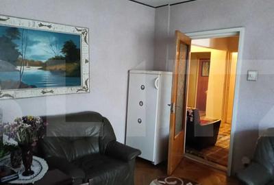 Apartament spa?ios, 78 mp, decomandat, etaj 1cu parcare - 2