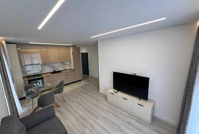 Apartament cu 2 camere semidecomandat în Apărătorii Patriei